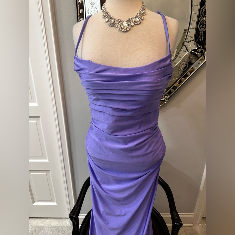 NWOT La Femme Gala Prom Cocktail Wedding Purple Tight Sexy Back Goddess - Picture 7 of 17